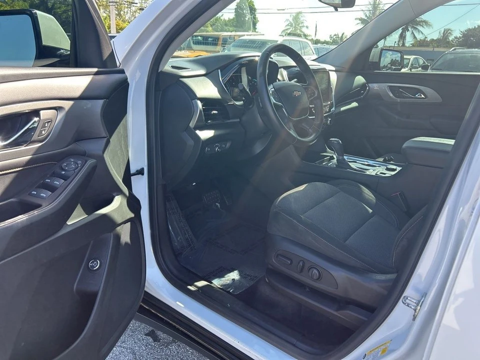 2019 Chevrolet Traverse - Image 10 of 12