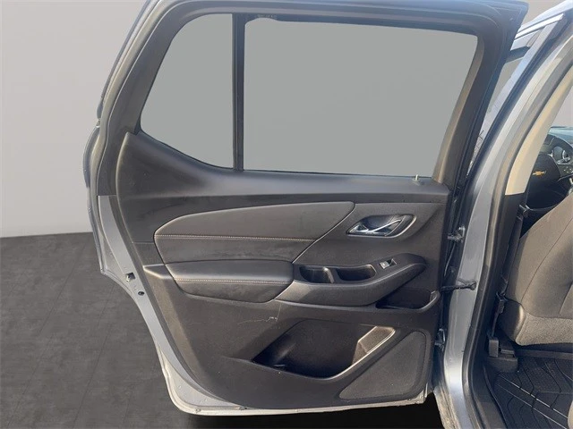 2019 Chevrolet Traverse - Image 13 of 21