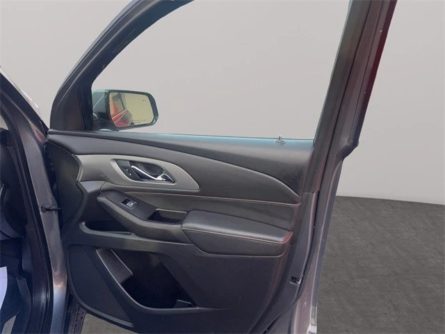 2019 Chevrolet Traverse - Image 16 of 21