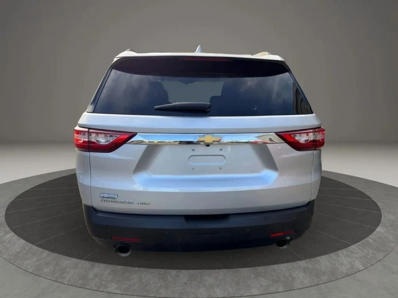 2019 Chevrolet Traverse - Image 8 of 12