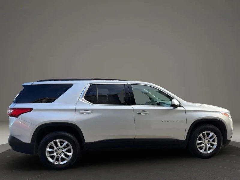 2019 Chevrolet Traverse - Image 4 of 12