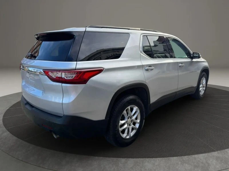 2019 Chevrolet Traverse - Image 5 of 12