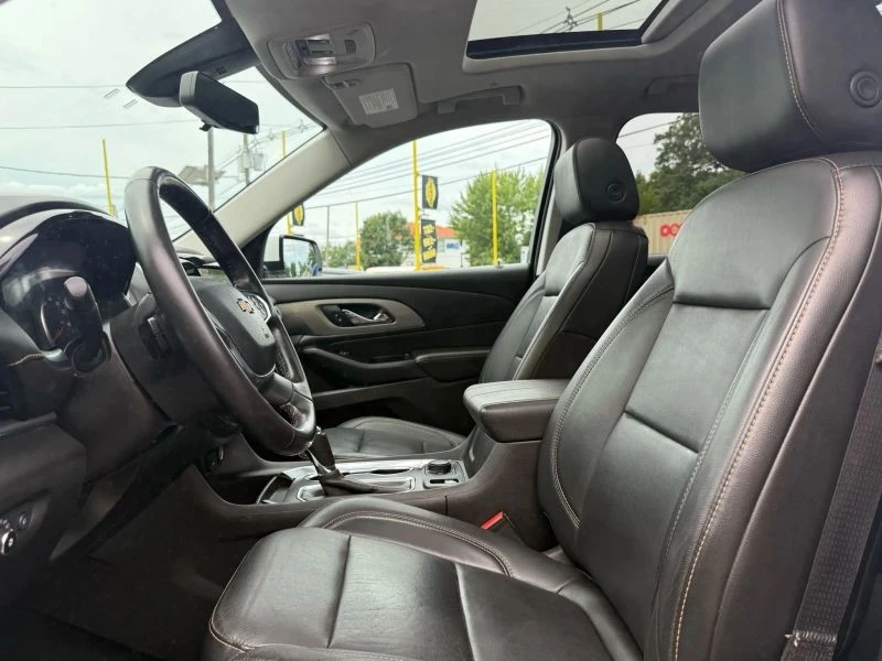 2019 Chevrolet Traverse - Image 8 of 12