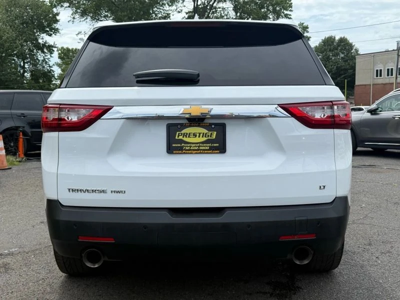 2019 Chevrolet Traverse - Image 5 of 12