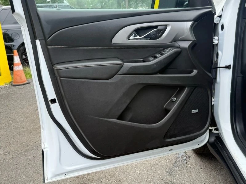 2019 Chevrolet Traverse - Image 7 of 12