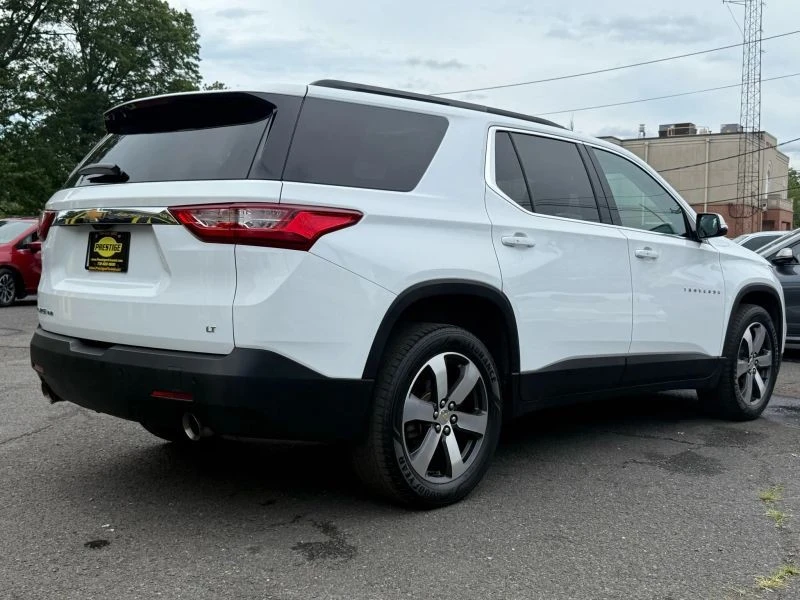 2019 Chevrolet Traverse - Image 6 of 12
