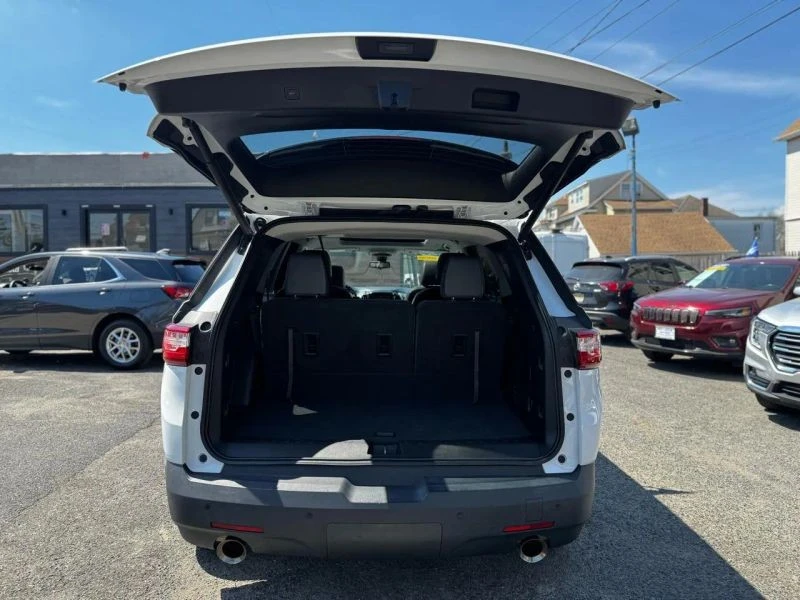 2019 Chevrolet Traverse - Image 12 of 12