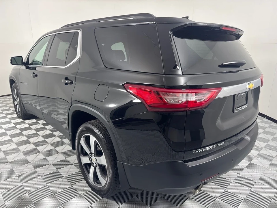 2019 Chevrolet Traverse - Image 7 of 12