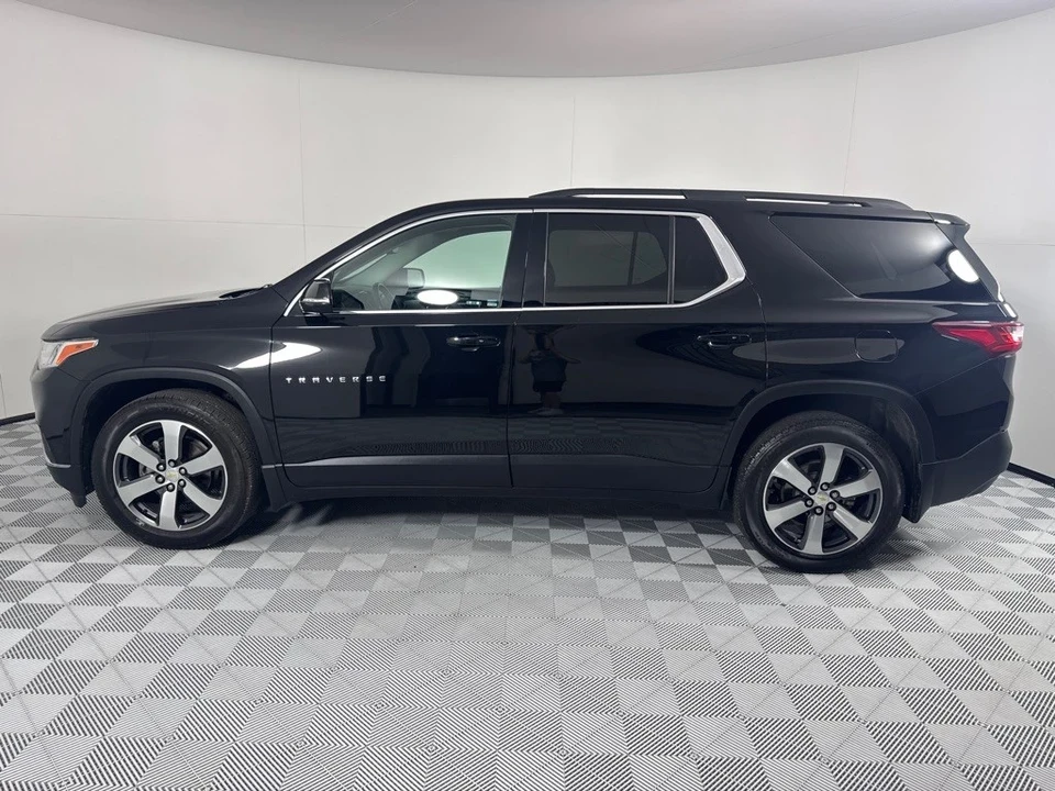 2019 Chevrolet Traverse - Image 8 of 12