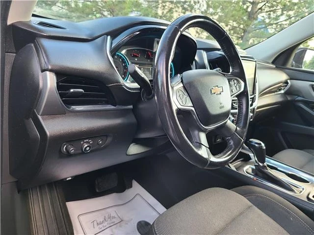 2019 Chevrolet Traverse - Image 9 of 12