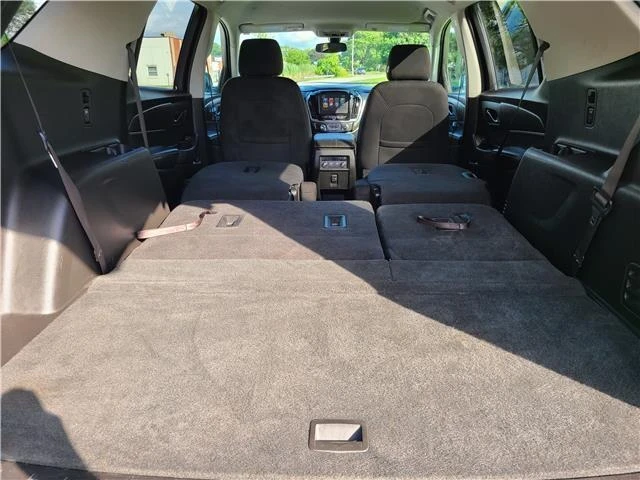 2019 Chevrolet Traverse - Image 13 of 21