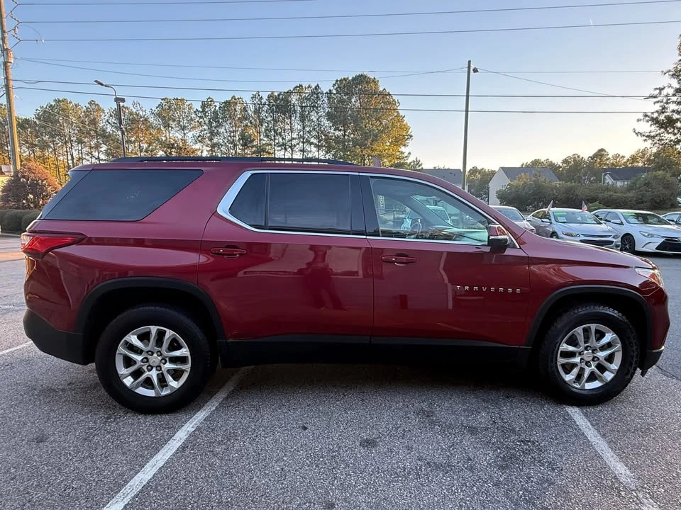 2019 Chevrolet Traverse - Image 4 of 20