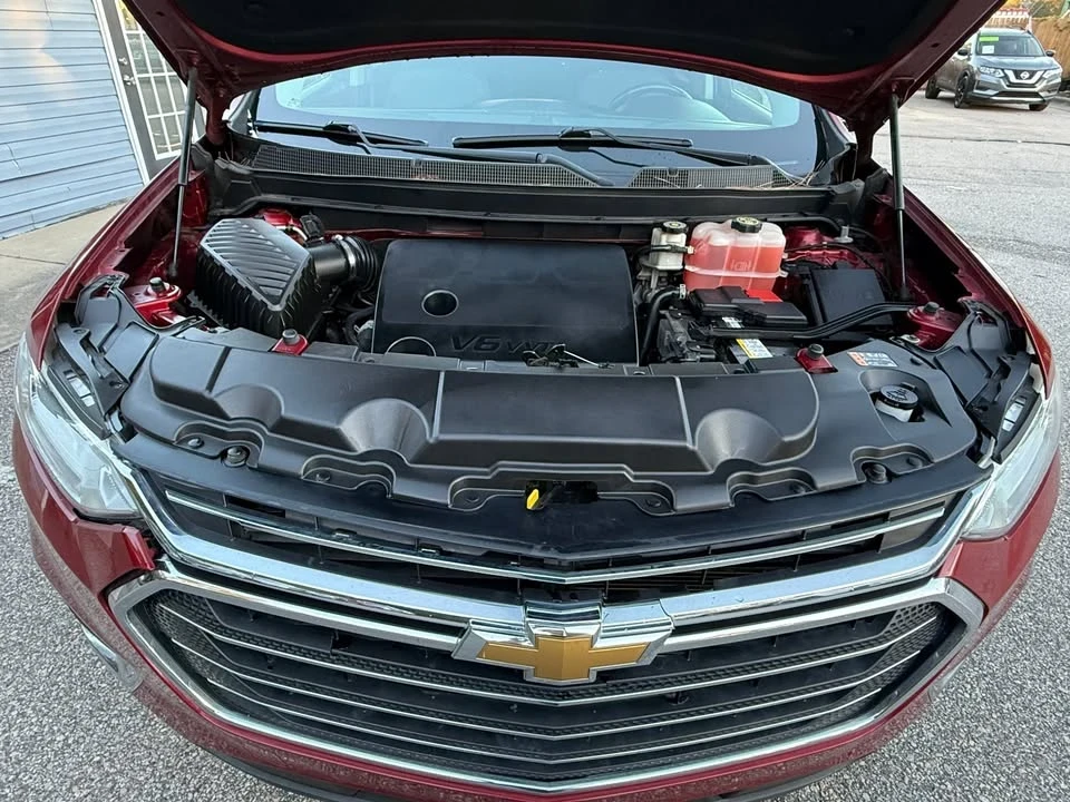 2019 Chevrolet Traverse - Image 16 of 20