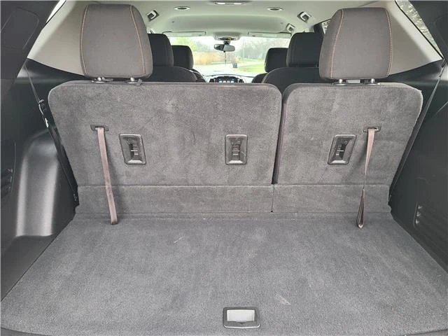 2019 Chevrolet Traverse - Image 12 of 21