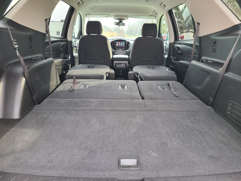2019 Chevrolet Traverse - Image 14 of 21