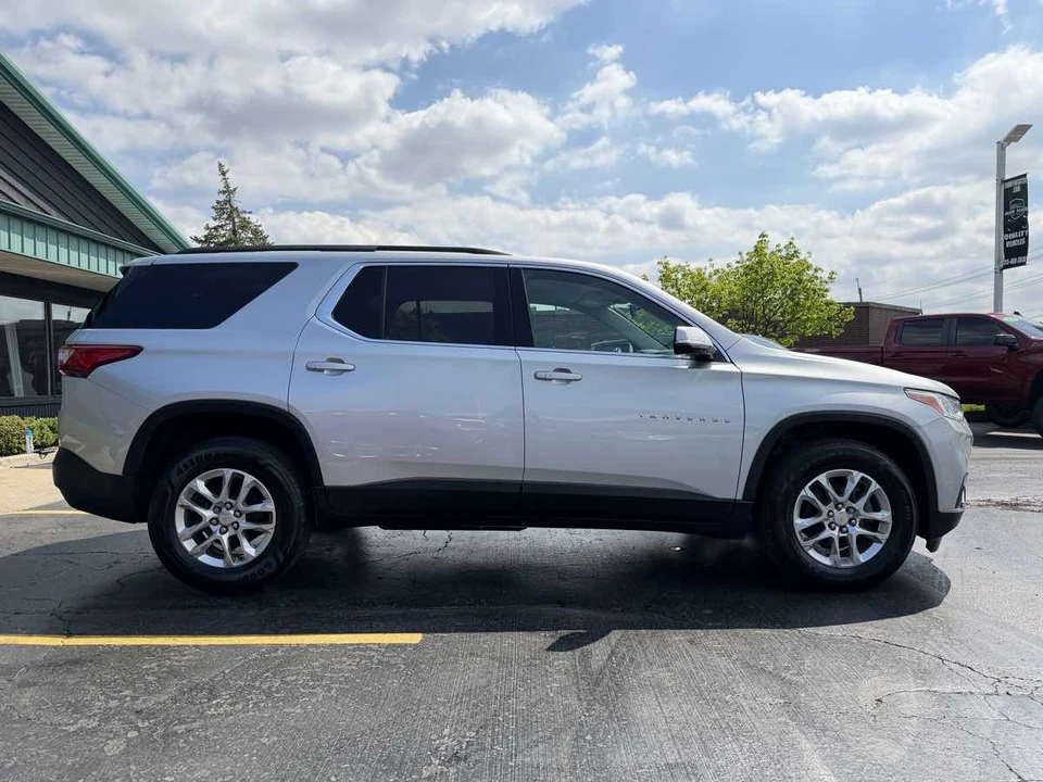2019 Chevrolet Traverse - Image 11 of 12