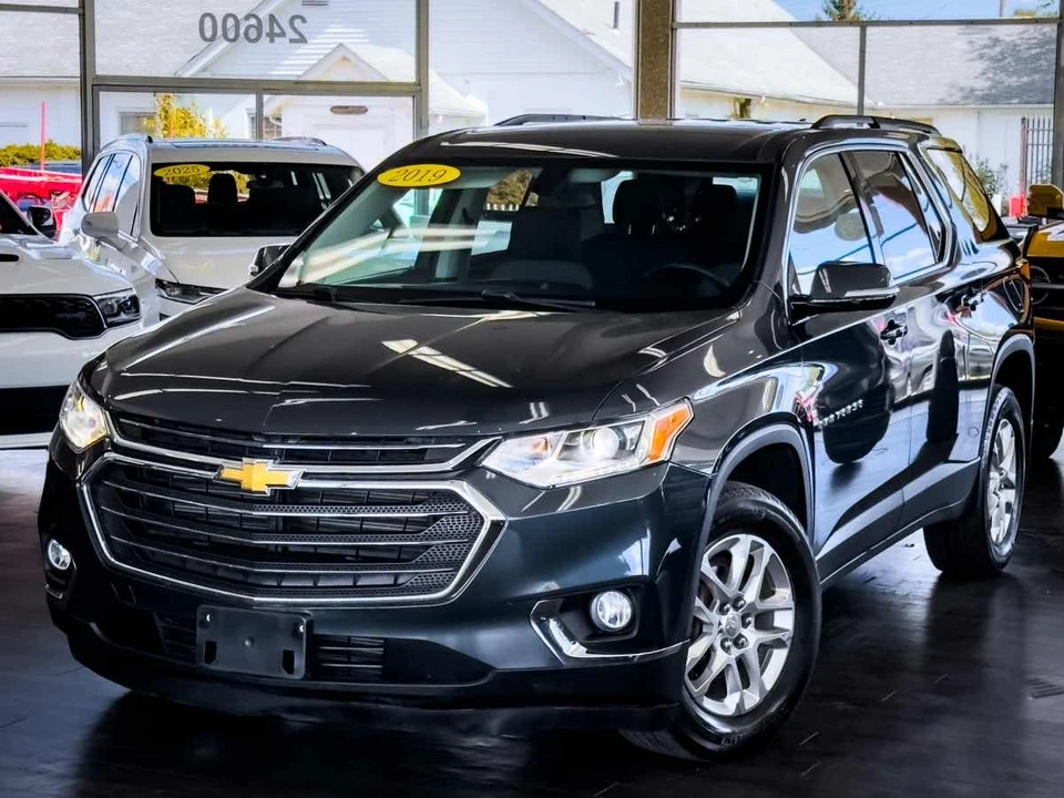 2019 Chevrolet Traverse - Image 8 of 12