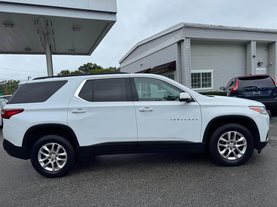 2019 Chevrolet Traverse - Image 4 of 8