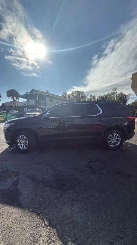 2019 Chevrolet Traverse - Image 2 of 10