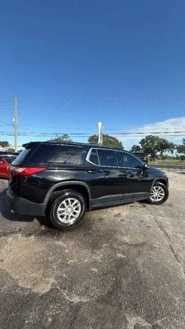 2019 Chevrolet Traverse - Image 4 of 10