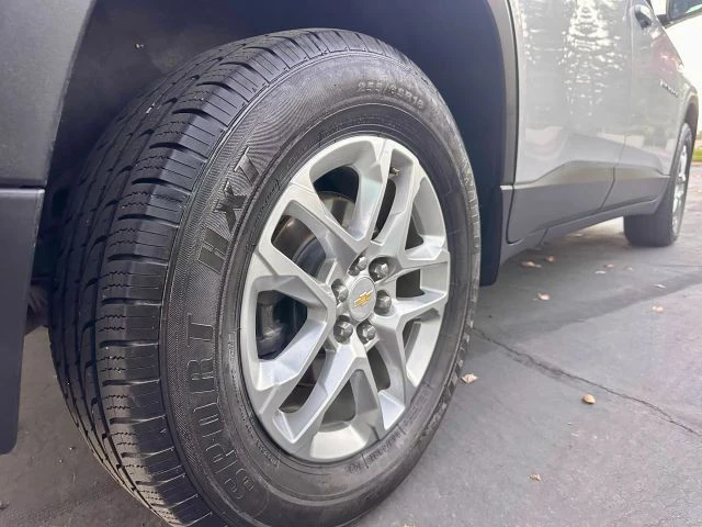 2019 Chevrolet Traverse - Image 12 of 21