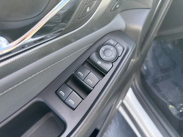 2019 Chevrolet Traverse - Image 11 of 12