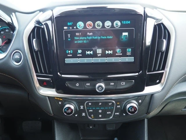 2019 Chevrolet Traverse - Image 4 of 10
