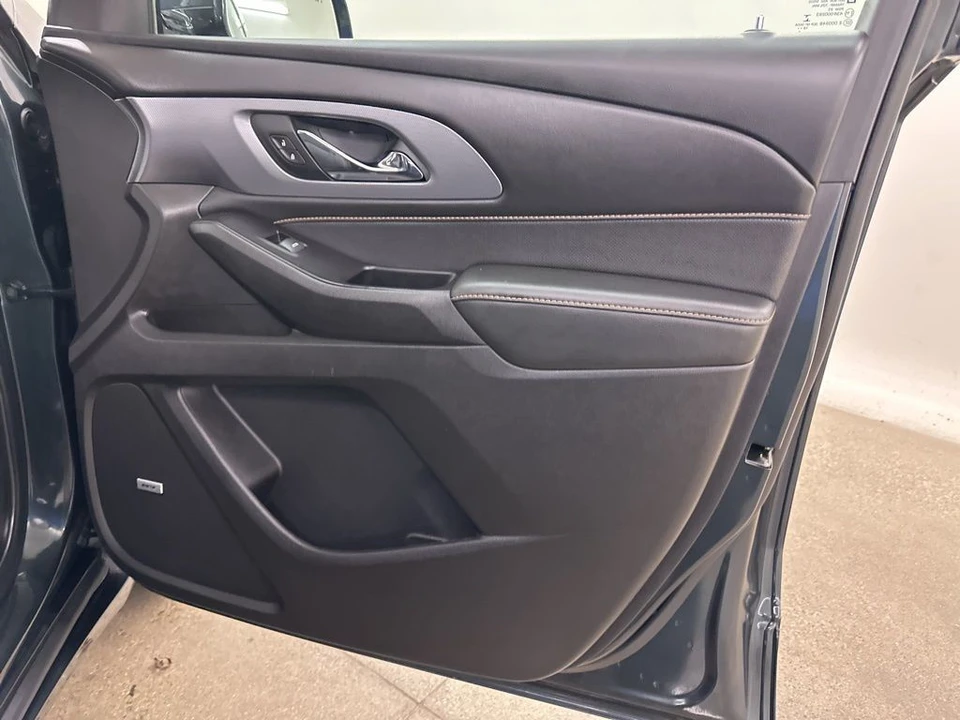 2019 Chevrolet Traverse - Image 19 of 21