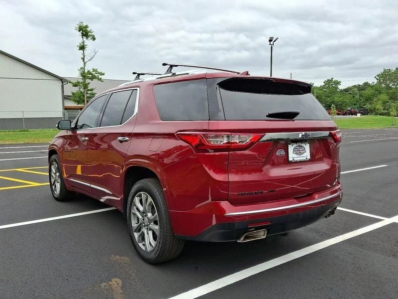 2019 Chevrolet Traverse - Image 4 of 12