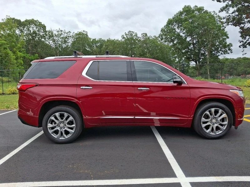 2019 Chevrolet Traverse - Image 7 of 12