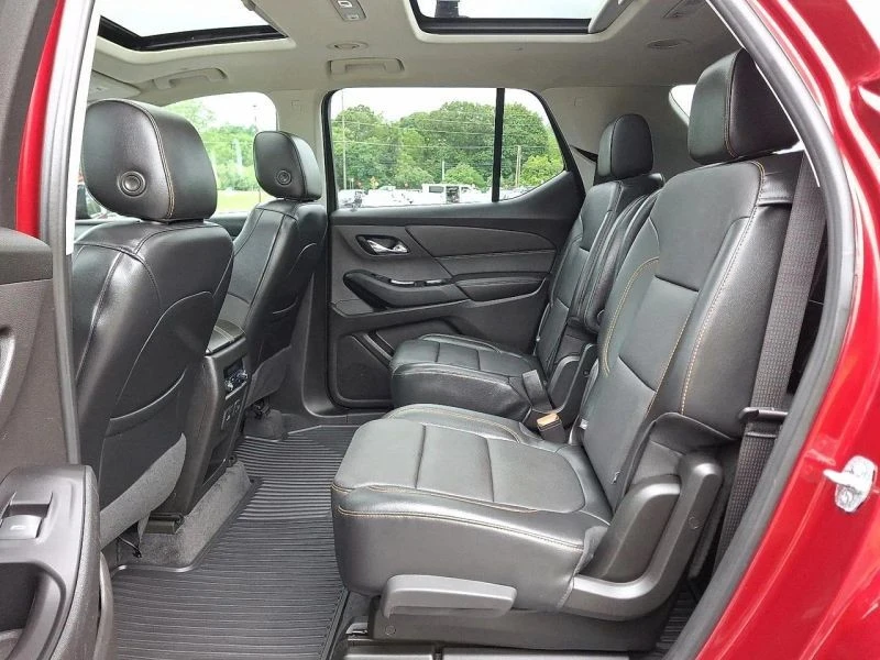 2019 Chevrolet Traverse - Image 10 of 12