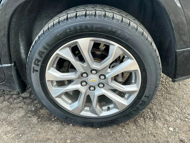 2019 Chevrolet Traverse - Image 11 of 12