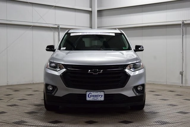 2019 Chevrolet Traverse - Image 2 of 12