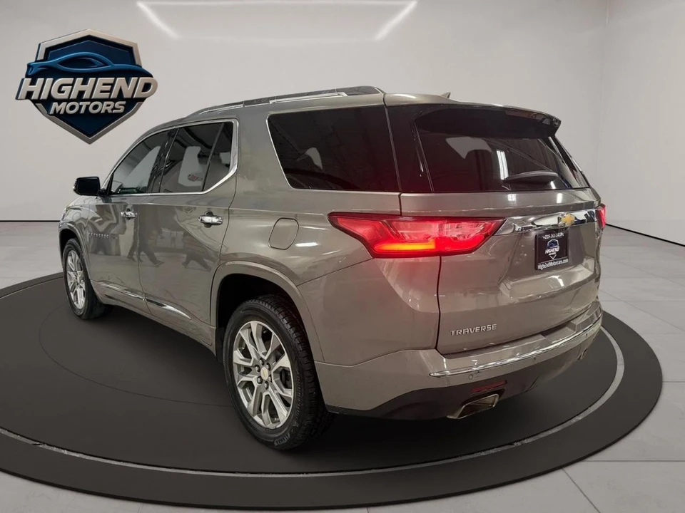2019 Chevrolet Traverse - Image 5 of 21