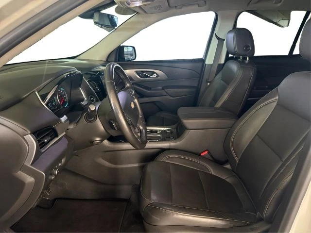 2019 Chevrolet Traverse - Image 9 of 21