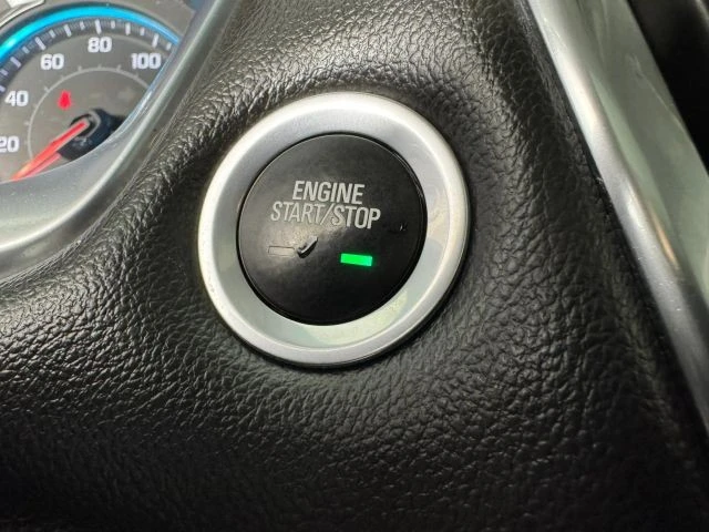 2019 Chevrolet Traverse - Image 17 of 21