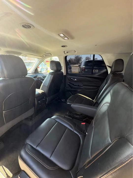 2019 Chevrolet Traverse - Image 5 of 11