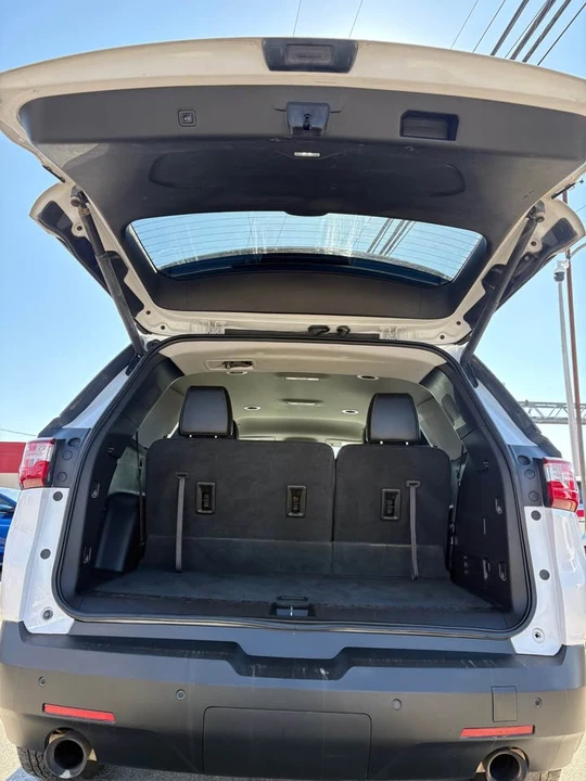 2019 Chevrolet Traverse - Image 6 of 11