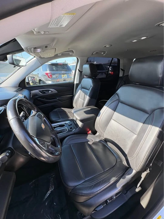 2019 Chevrolet Traverse - Image 4 of 11