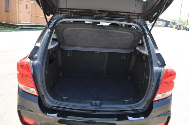 2019 Chevrolet Trax - Image 16 of 21