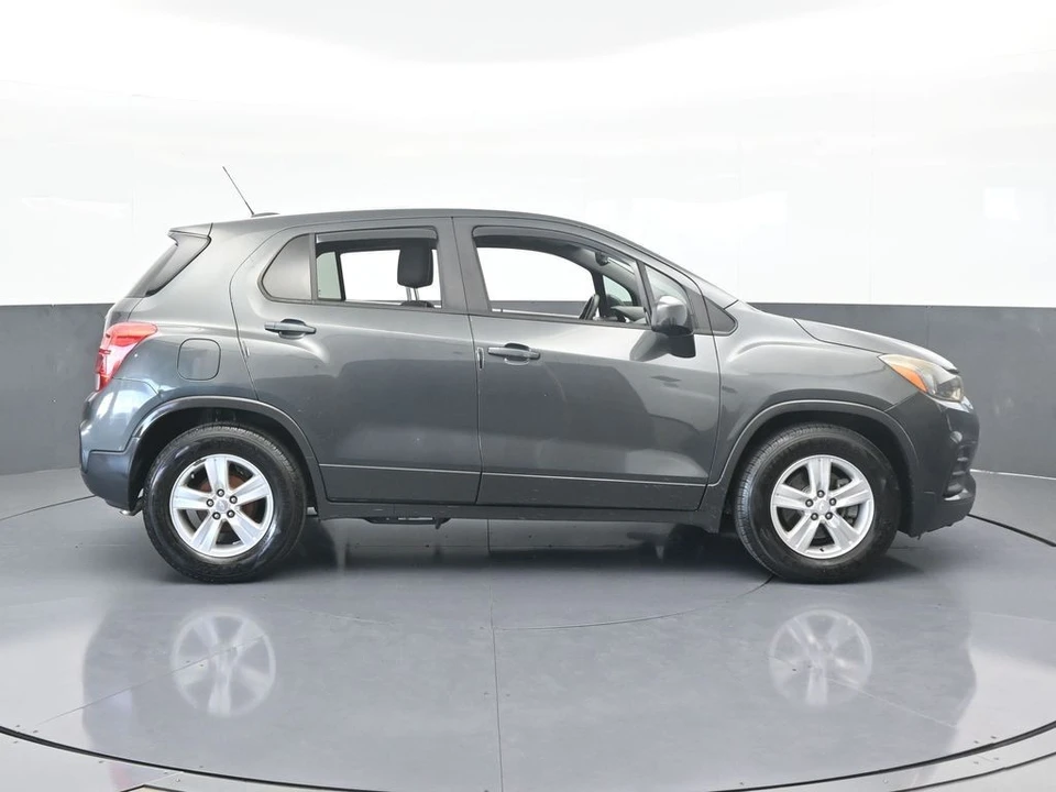 2019 Chevrolet Trax - Image 7 of 12