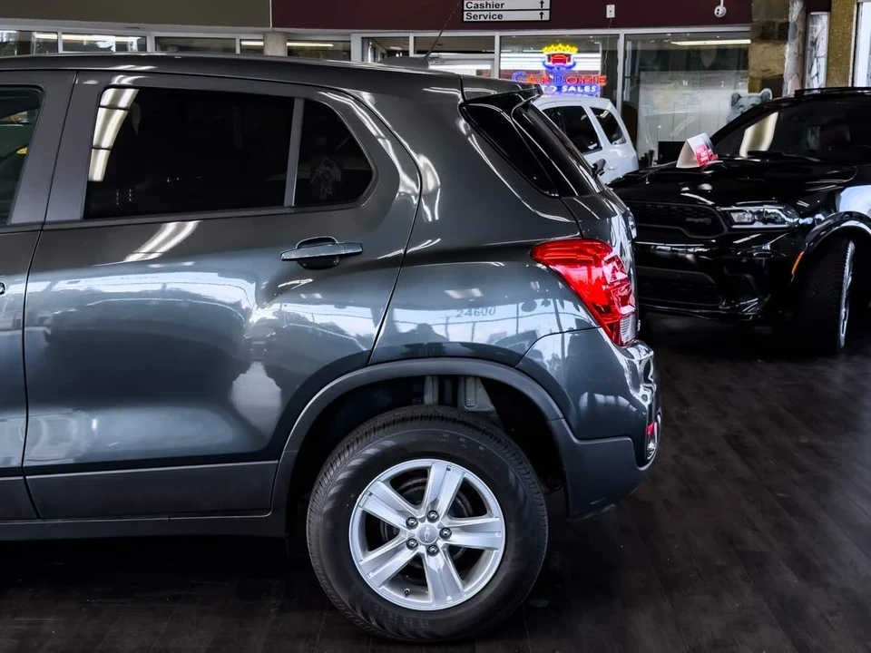 2019 Chevrolet Trax - Image 10 of 12