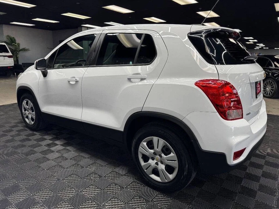 2019 Chevrolet Trax - Image 9 of 21
