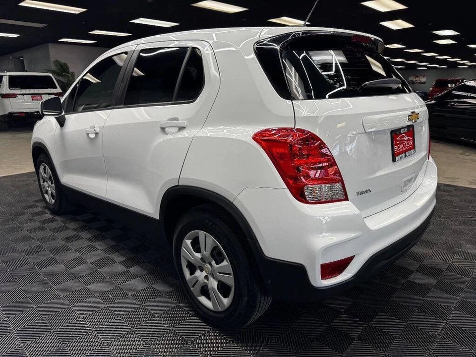 2019 Chevrolet Trax - Image 11 of 21