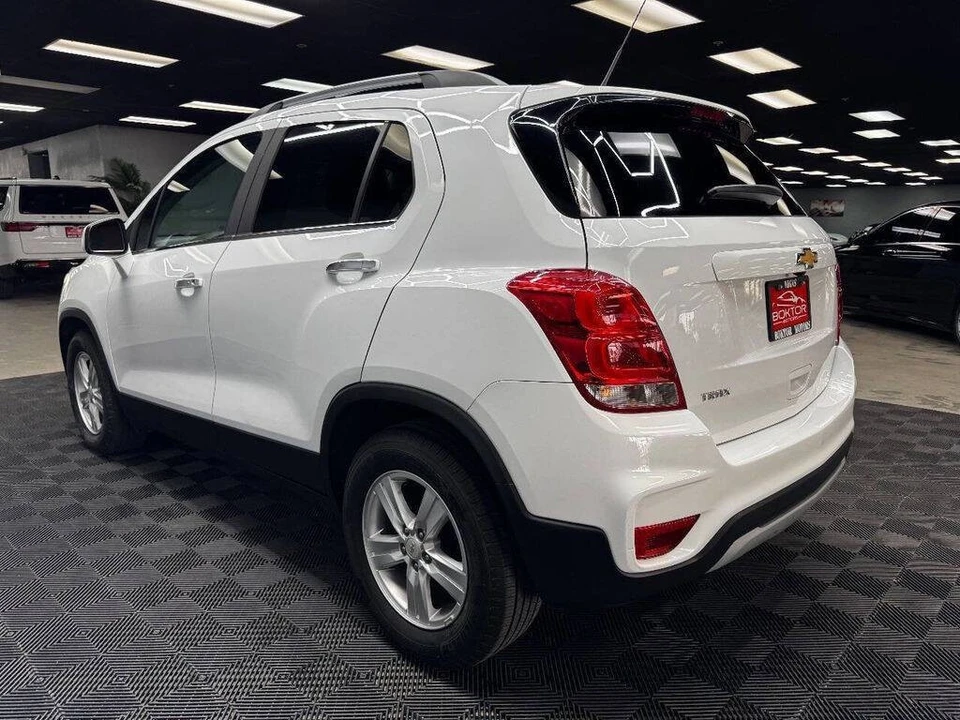 2019 Chevrolet Trax - Image 11 of 21