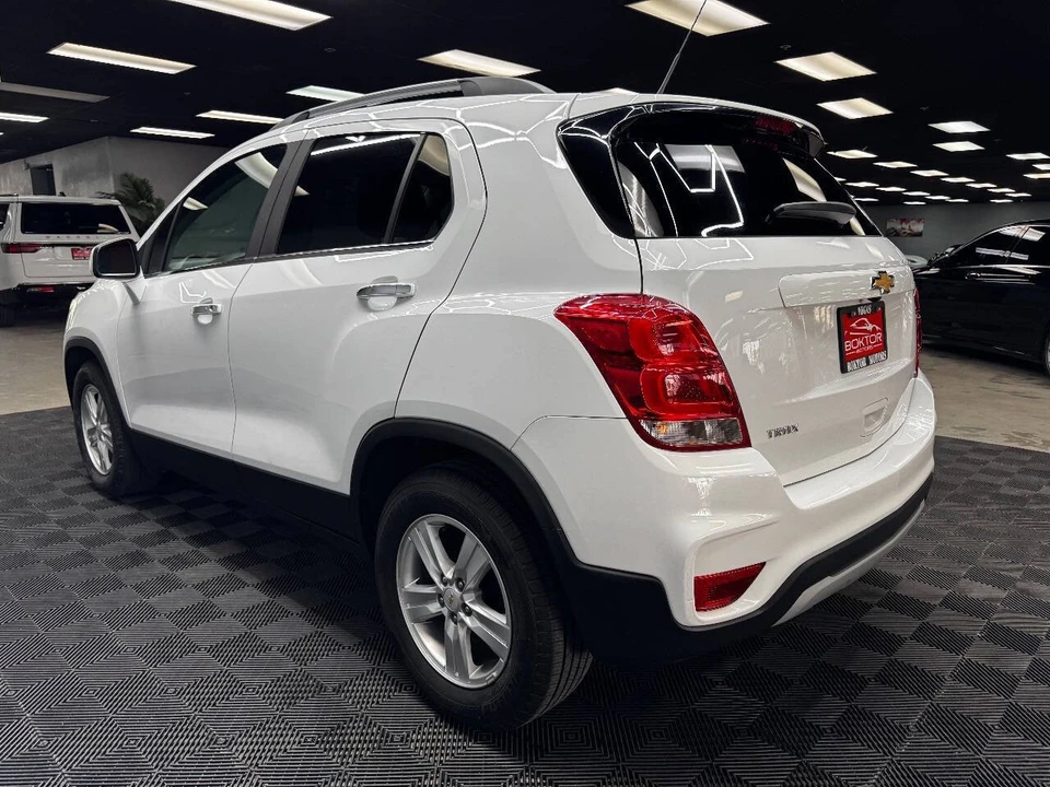 2019 Chevrolet Trax - Image 9 of 21