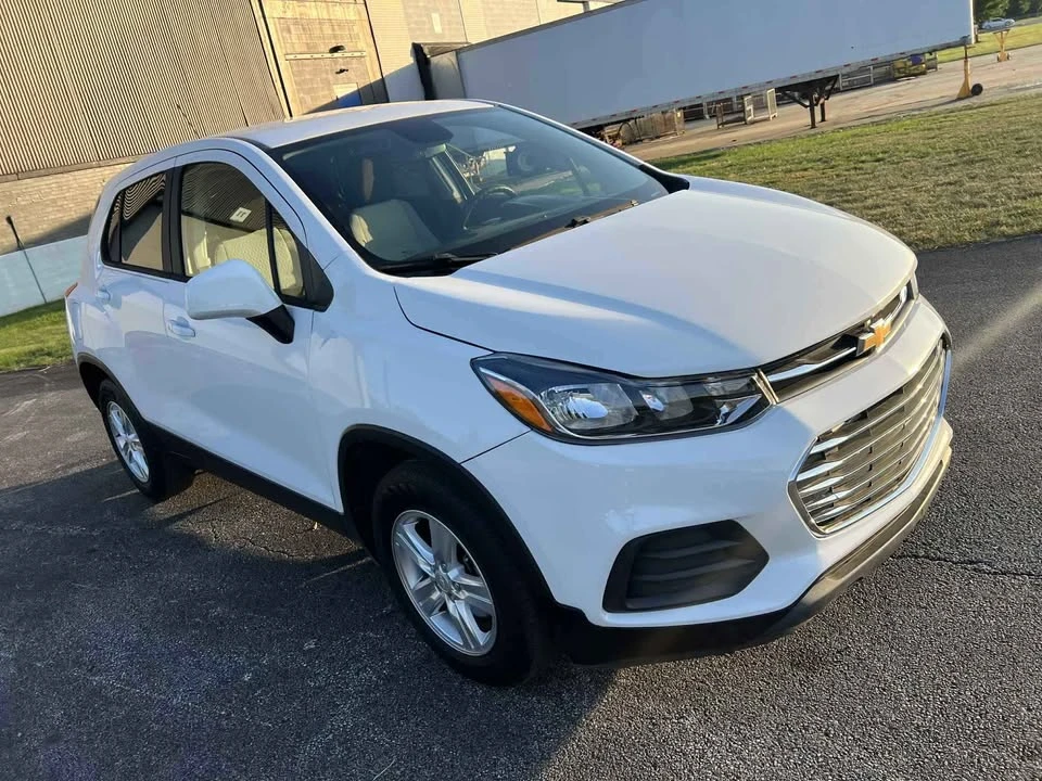 2019 Chevrolet Trax - Image 2 of 9