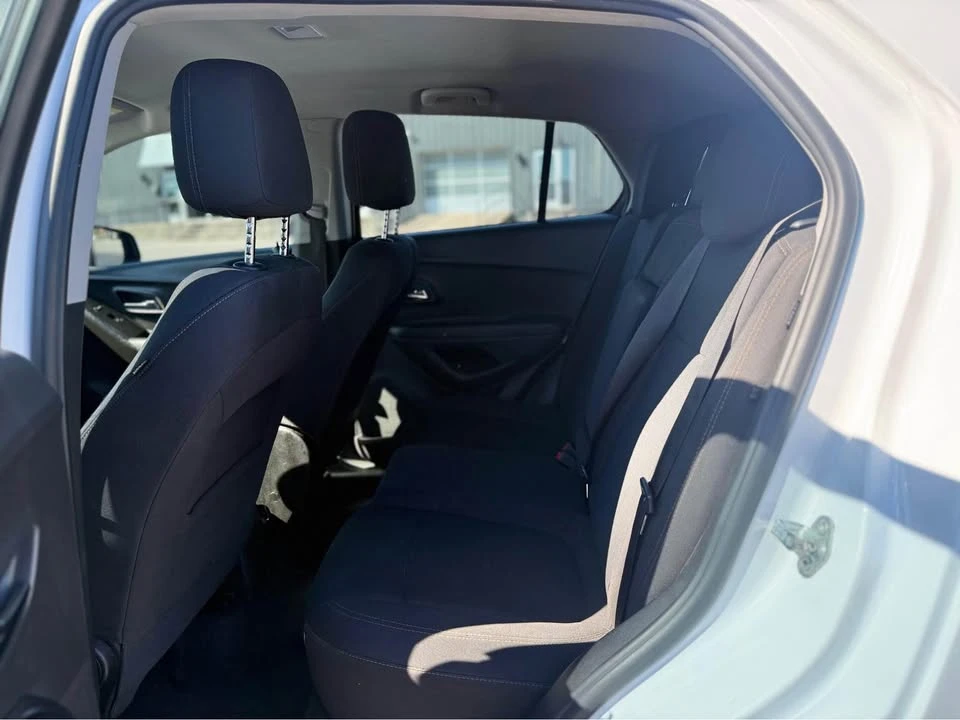 2019 Chevrolet Trax - Image 11 of 15