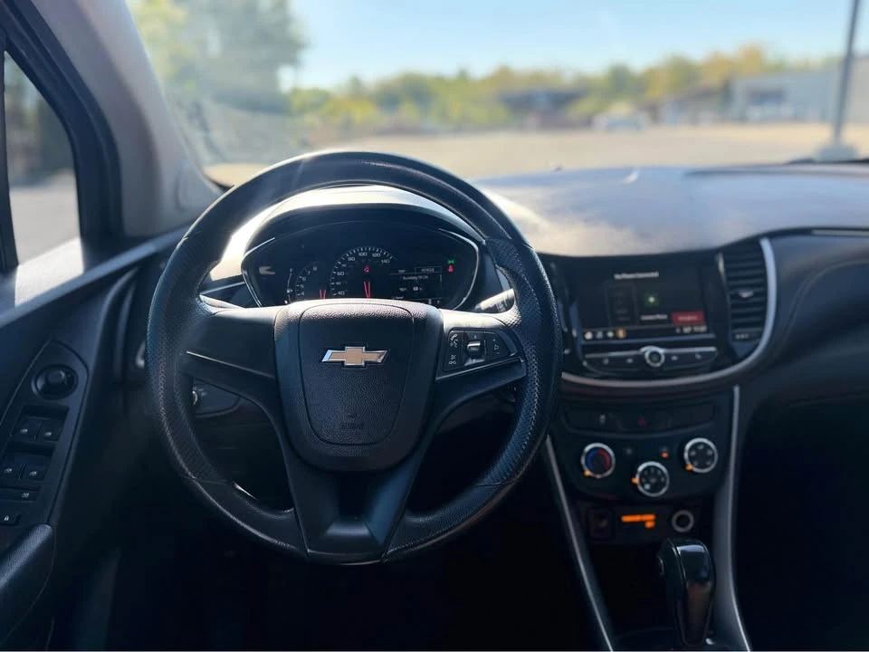 2019 Chevrolet Trax - Image 8 of 15