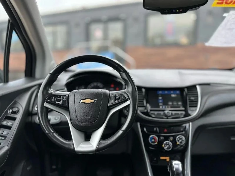 2019 Chevrolet Trax - Image 10 of 12